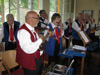 Ein frhliches Musik-Potpourri am 29.6.2016 mit dem Berliner Mundharmonika-Orchester