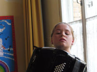 Akkordeonmusik der Meisterklasse:  Marlada Thon im Bürgertreffpunkt (07. Juni 2017)