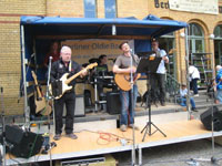 Großes Sommer- und Kiezfest am Bahnhof am 10. Juni 2017