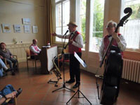 Begeisterung beim Konzert des Metropolitan Swing Trios am 13. September im Kulturbahnhof