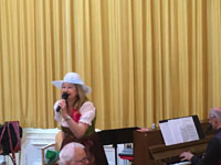 Wiener Blut - mit Hella Duny, Gesang und Akkordeon und Klaus Schäfer, Pianist