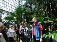 Führung für die Ehrenamtlichen im Botanischen Garten am 08.07.2015